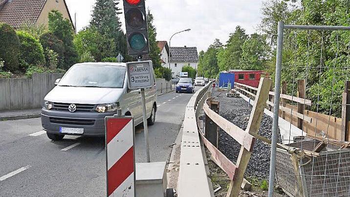 Ab Montag gilt hier Dauerrot: Weil an der Frankenstraße aufwändige Bauarbeiten stattfinden, wird die Lautertaler Ortsdurchfahrt komplett gesperrt. Foto: Berthold Köhler