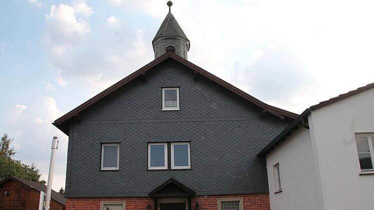 Für 1,1 Millionen Euro wird die ehemalige evangelischen Schule in Schneckenlohe  zu einem Bürgerhaus umgebaut. Herbert Fischer