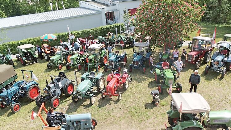 Die Herzen der Oldtimer-Fans schlagen bei solchen Gefährten schneller.