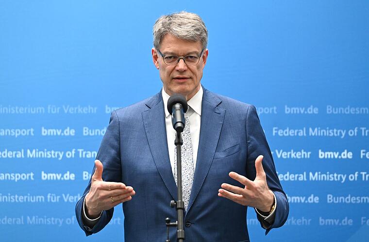 Neuer Schnieder-Aufschlag: Das ist beim Führerschein geplant