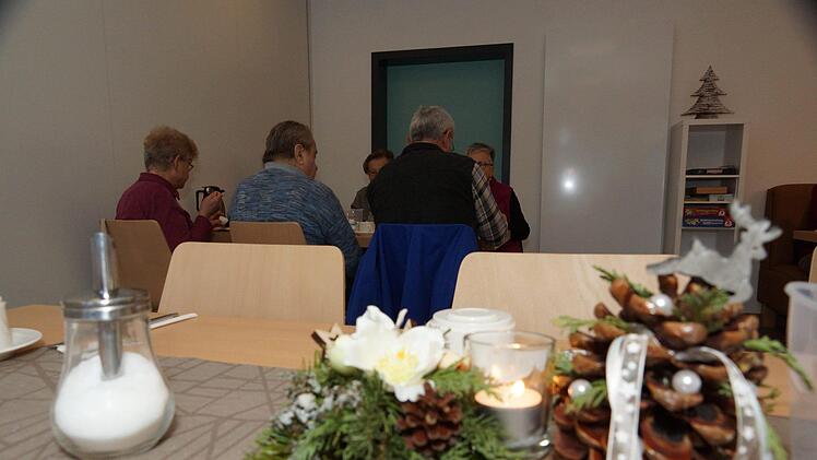 Das Frühstück im Mehrgenerationenhaus in Fuchsstadt entwickelt sich zu einem beliebten Treffpunkt für die Ortsbewohner.  Arkadius Guzy