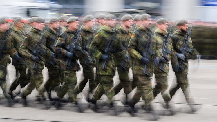 Neue Musterungszentren auch in Bayern