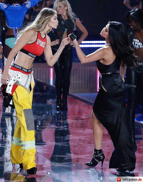 Victoria's Secret Fashion Show Runway 2015