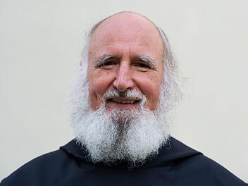 Das neueste Buch von Pater Anselm Grün (75)  heißt "Quarantäne! Eine Gebrauchsanweisung: So gelingt friedliches Zusammenleben zu Hause". Foto: Inga Kjer/dpa