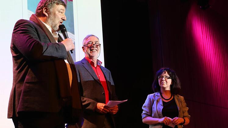 (v. l.) Klaus Stieringer (Stadtmarketing), Michael Genniges (Hübscher), Asli HeinzelFoto: Barbara Herbst