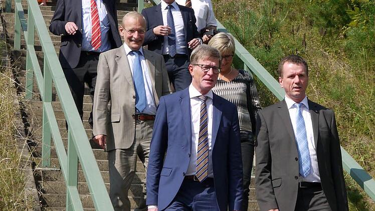 Auf dem Weg zur Premierenfahrt. Foto: Berthold Köhler