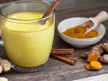 Kurkuma-Milch.jpeg.jpg