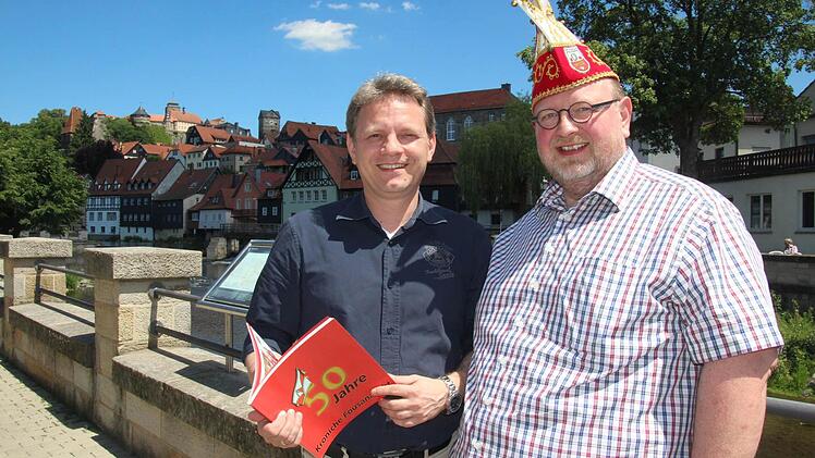 Uli Böhm (re.) ist neuer Präsident der Kroniche Fousanaocht, Andreas Bauer (li.) sein Stellvertreter. Foto: Igler