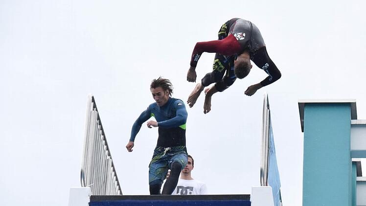 Wassertag beim Jugendfestival YouCo im Aquaria Freibad in CoburgFoto: Ronald Rinklef