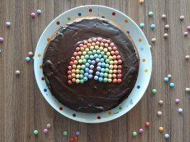 Regenbogen-Kuchen