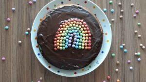 Regenbogen-Kuchen