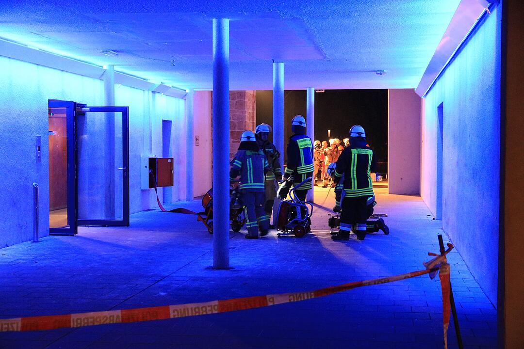 Feuer in Bamberger Studentenwohnheim: Wohnung brennt voll aus