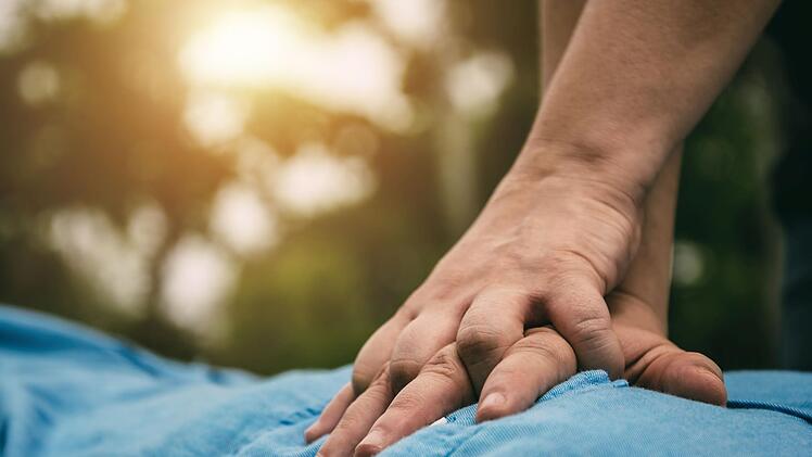 Ein 34-J&auml;hriger ist am Montagmorgen (19.07.2021) bei einem Radunfall in der Fr&auml;nkischen Schweiz gestorben.