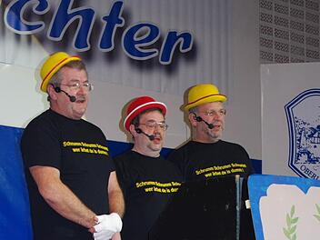 Die "Tramps vö Johannisthal" (von links): Werner Schneider, Rainer Stenglein und Hubert Denegri nahmen das Dorfleben in der Gemeinde unter die Lupe.