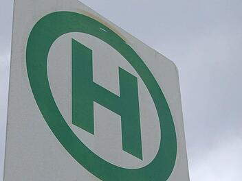 Eine Bushaltestelle. Foto: Kehrer (Symbolbild)