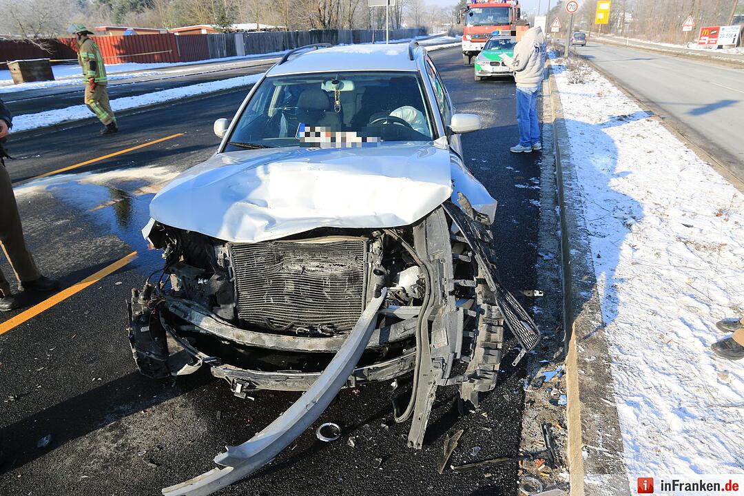 Drei Verletzte bei Unfall in Bamberg