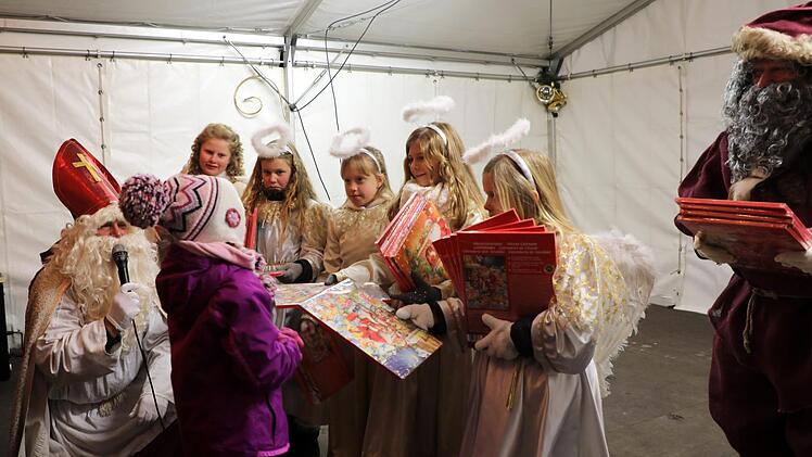 Impressionen vom Seßlacher Adventsmarkt.Bettina Knauth