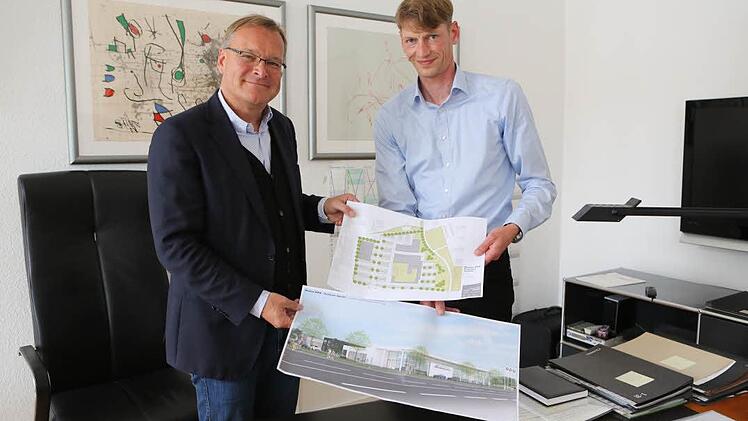 Oberbürgermeister Andreas Starke sicherte Joachim Sperber jede Unterstützung der Stadt zu. Foto: Barbara Herbst