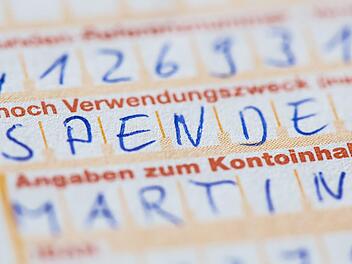 Einzelspenden sind seltener - oft wird direkt langfristig und vom schlechten Gewissen abgebucht.