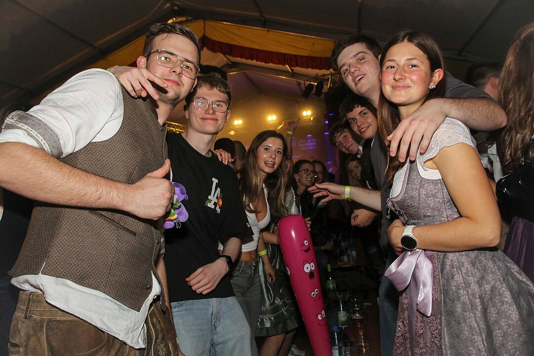 Endlich wieder Weinfest in Abtswind.