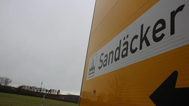 Der neue Baywa-Standort soll im Gewerbegebiet Bertelsweiher, s&uuml;dlich des bestehenden Gebietes Sand&auml;cker, gebaut werden. Foto: Ronald Heck/Archiv