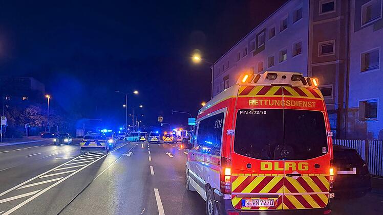 Rollerfahrer (17) stirbt nach Unfall mit Bus in N&uuml;rnberg