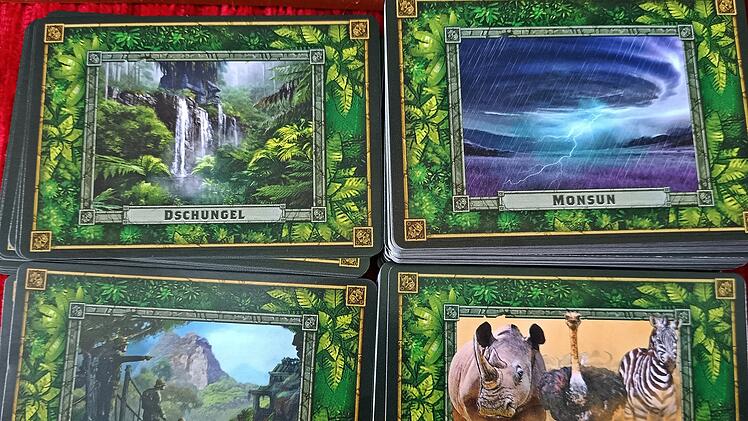 Spiele-Test Jumanji Deluxe: Wer löst die Rätsel der Leuchtkuppel?