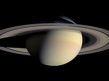 Ringe des Saturn in 18 Monaten nicht mehr sichtbar