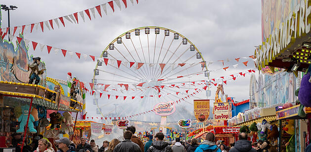 Mehr als 150 Buden und Attraktionen!