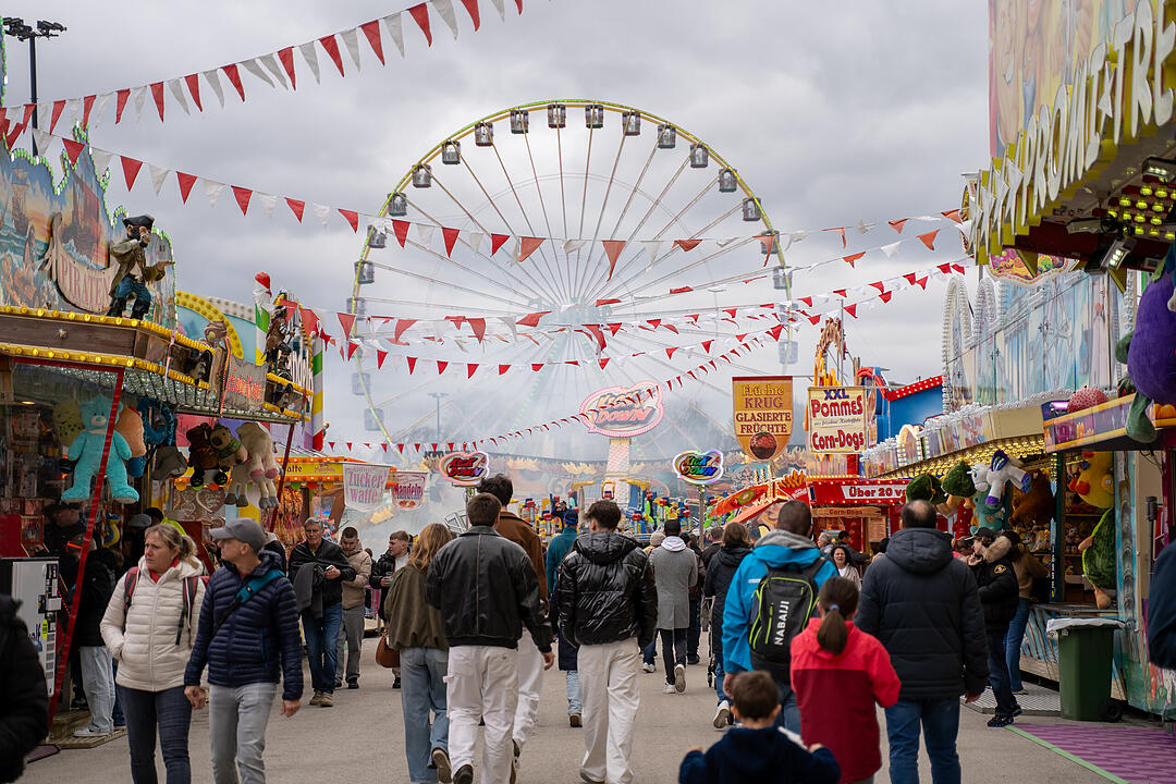 Mehr als 150 Buden und Attraktionen!