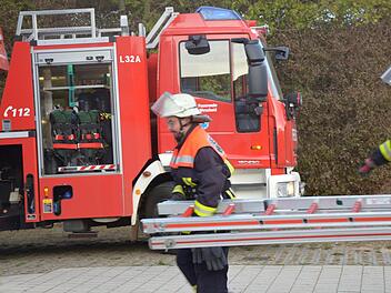 Frank Seelmann im Übungseinsatz der Hirschaider Feuerwehr Foto: Jasmin Dykast
