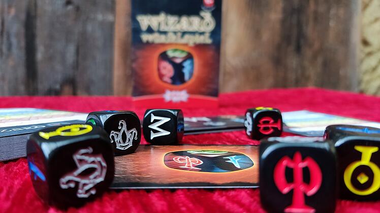 Spiele-Test Wizard-Würfelspiel: Was taugt die Würfel-Variante des beliebten Kartenstichspiels?