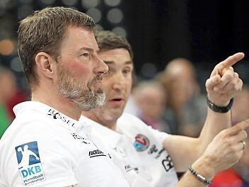 Robert Andersson (vorne) trifft am Sonntag auf einen Landsmann: Göppingens Trainer stammt ebenfalls aus Schweden.  Foto: Sportfoto Zink
