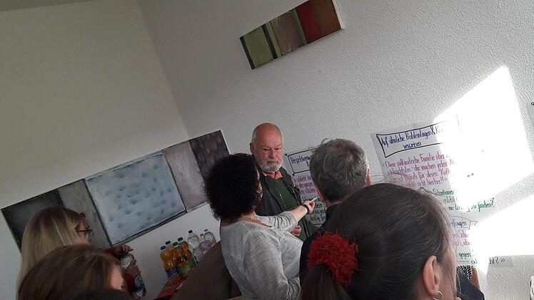 Im Workshop zum Thema Stammtischparolen wurde viel diskutiert und über eigene Erfahrungen gesprochen. Foto: Harmut Hessel