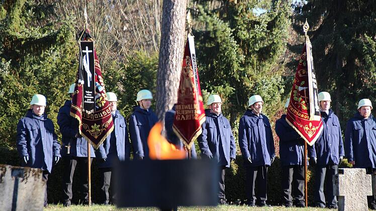 Feierstunde zum Volkstrauertag auf dem Parkfriedhof in Bad Kissingen. Foto: Benedikt Borst