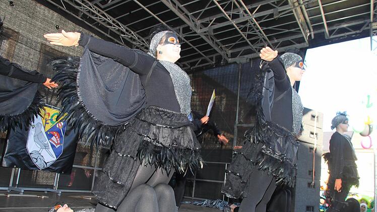 Marktplatztreiben in Stadtsteinach Foto: Jürgen Gärtner
