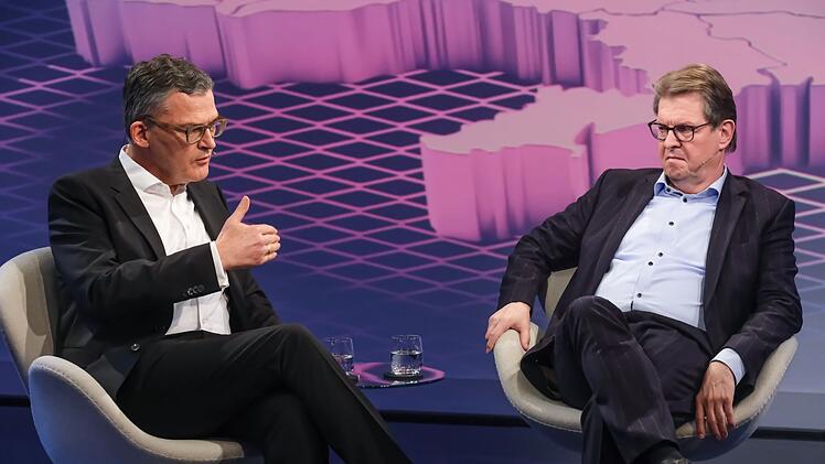 CDU-Politiker Roderich Kiesewetter (links) kritisierte bei "Maischberger" die Ukraine-Politik von Bundeskanzler Friedrich Merz.