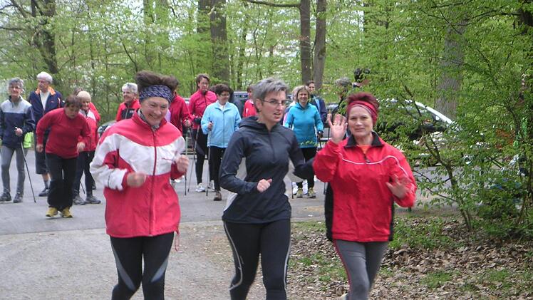 Viel Lob gibt es für den Lauftreff am Donnerstag. Die Lauftreffsaison wird in Ebenhausen stets feierlich eröffnet. Foto: Archiv
