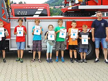 Der Stadtsteinacher Feuerwehr-Nachwuchs hat die "Flämmchen"- Prüfung bestanden.