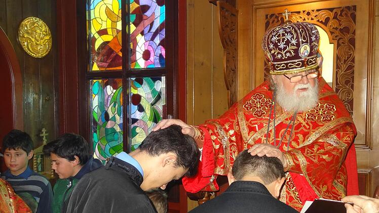 Orthodoxer Gottesdienst in Bischofsheim. Foto: Marion Eckert