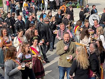 Forchheim: Mit Vorstellung der Bierkönigin und buntem Programm - Bierkellersaison wird eröffnet