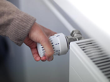 Kohlenmonoxidvergiftung durch defekte Heizungen: Was im Winter beim Heizen wichtig ist