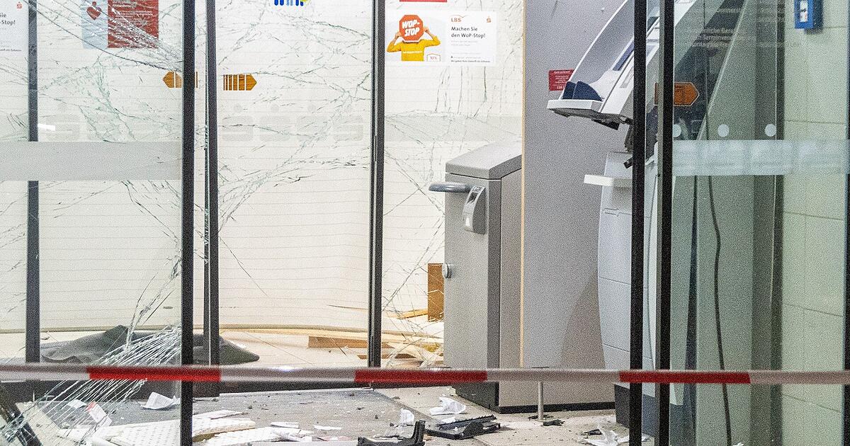 Aschaffenburg District: Sparkasse ATM blown up