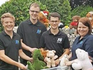 Die Junge Union sammelt Plüschtiere für Flüchtlingskinder. Foto: p