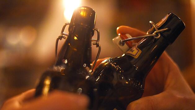 Eine strenge Sperrzeit-Regelung in Städten hat nach dem Ergebnis einer Studie kaum Einfluss auf die nächtliche Kriminalität.  Foto: Angelika Warmuth/dpa