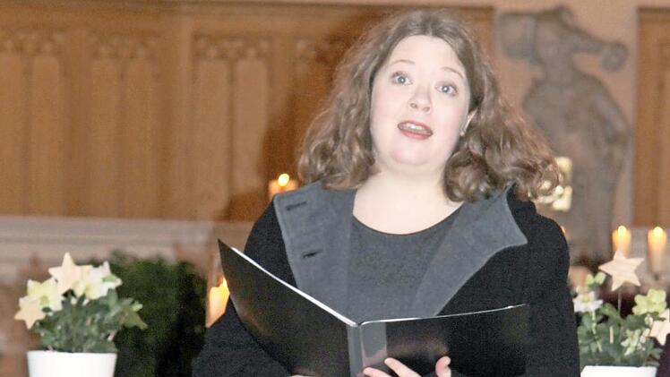 Mezzosopranistin Lena Wunder trat als Solistin auf.  Foto: Alexandra Kemnitzer