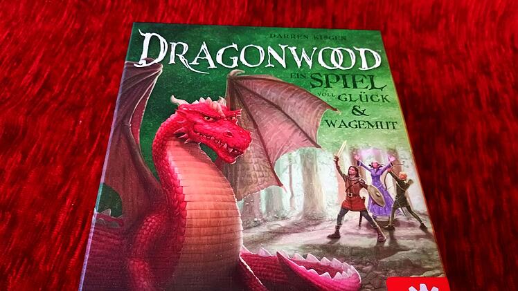 Spiele-Test "Dragonwood": Schnelles Fantasyspiel mit Karten und Würfeln