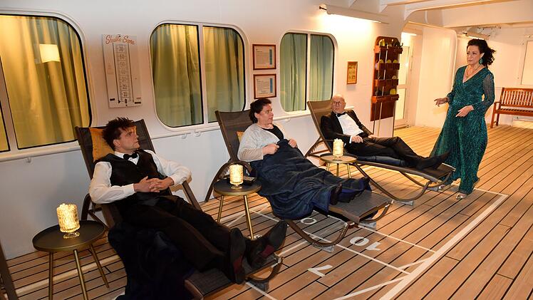 Die Neujahrsfolge des ZDF-"Traumschiff" hat bei Zuschauerinnen und Zuschauern zu Diskussionen gef&uuml;hrt. Grund war ein Tabubruch in der Handlung.