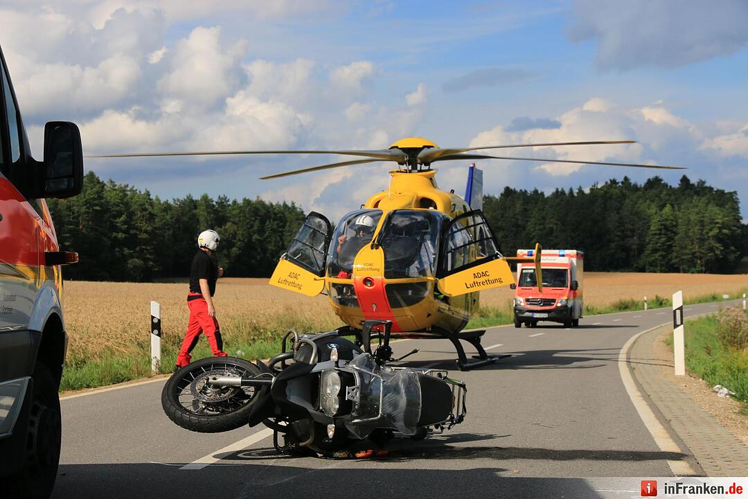 Unfall bei Oberfellendorf - zwei Schwerverletzte