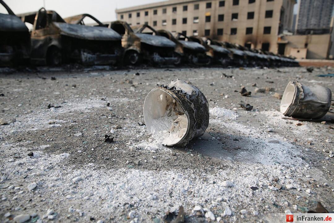 Huge explosion rocks Chinese port city of Tianjin